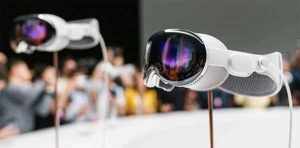 Apple работает над дешёвой версией Vision Pro