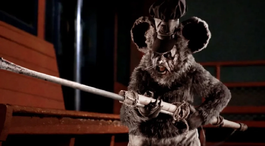 Создатели хоррора «Микки Монстр» показали мышь-мутанта в исполнении звезды «Ужасающего»