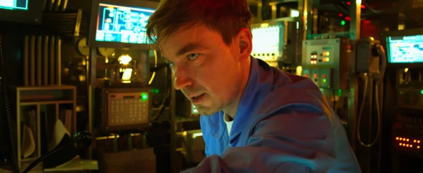 В трейлере «Кракена» Александр Петров столкнулся с огромным осьминогом