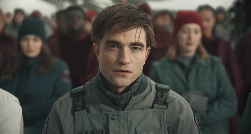 Научно-фантастическая комедия «Микки 17» от режиссера «Паразитов» получила второй трейлер