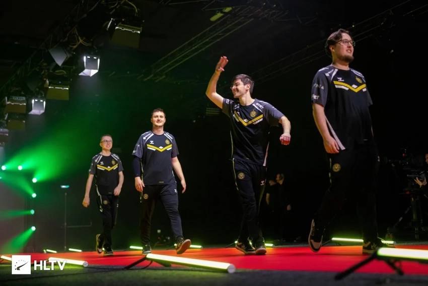 MOUZ и Vitality первыми прошли в плей-офф BLAST Open Spring 2025 по CS 2