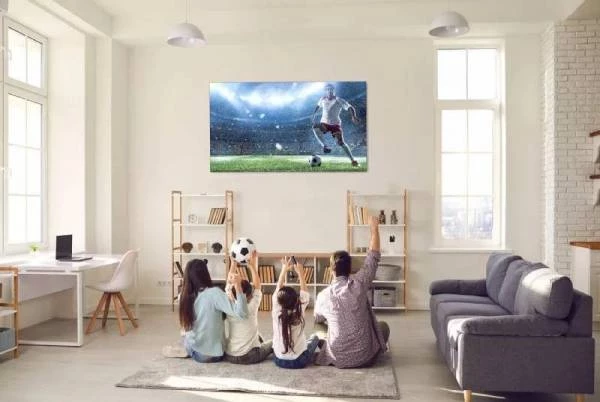 Представлены беспроводные телевизоры Displace на присосках и с модулем NFC для оплаты покупок