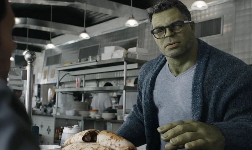 Фанаты пытаются угадать личность загадочного мужчины на съёмках «Мстителей: Судный день»