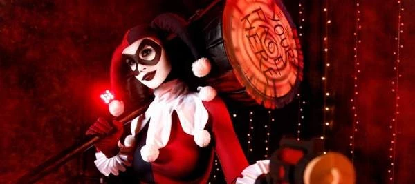 Пятничный косплей: Харли Квинн, Resident Evil и Cyberpunk Edgerunners – Портал статей