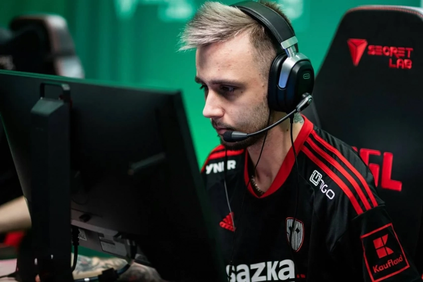 Counter-Strike 2: SINNERS садит MoriiSko и ZEDKO на скамейку запасных