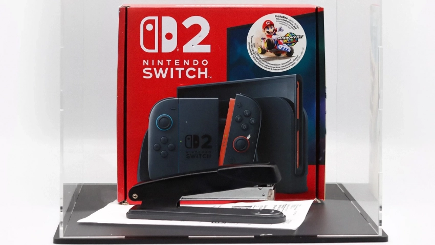 GameStop выставила на аукцион степлер, которым продавцы дырявили экраны Nintendo Switch 2